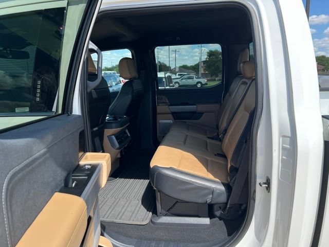 Used 2024 Ford F350 Lariat w/ Chrome Package AWD/4WD image 15