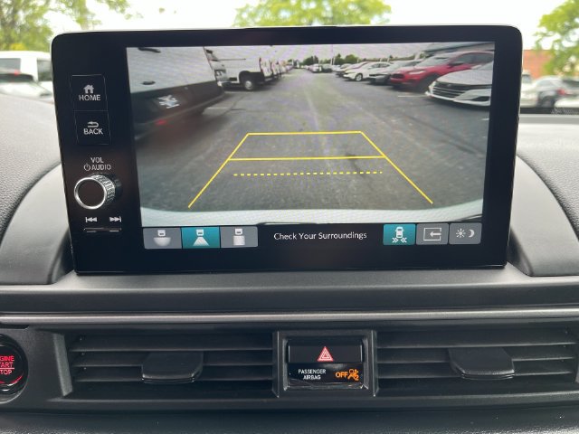 Used 2025 Honda Pilot Touring image 25