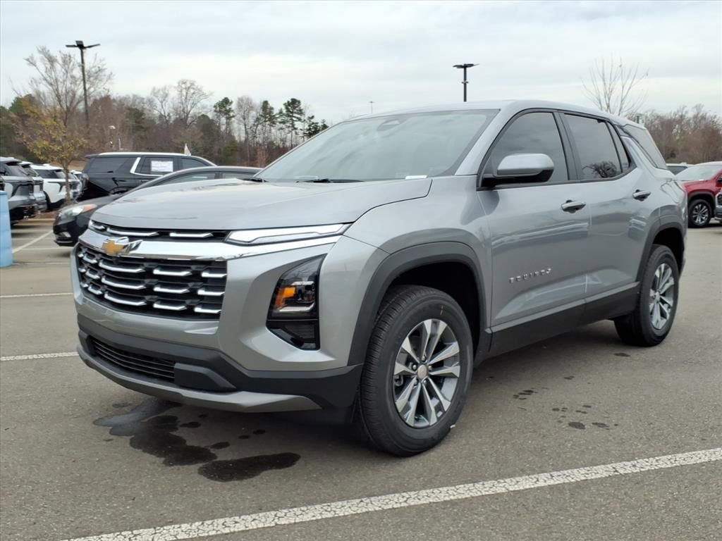 New 2026 Chevrolet Equinox LT w/ Convenience Package II image 32