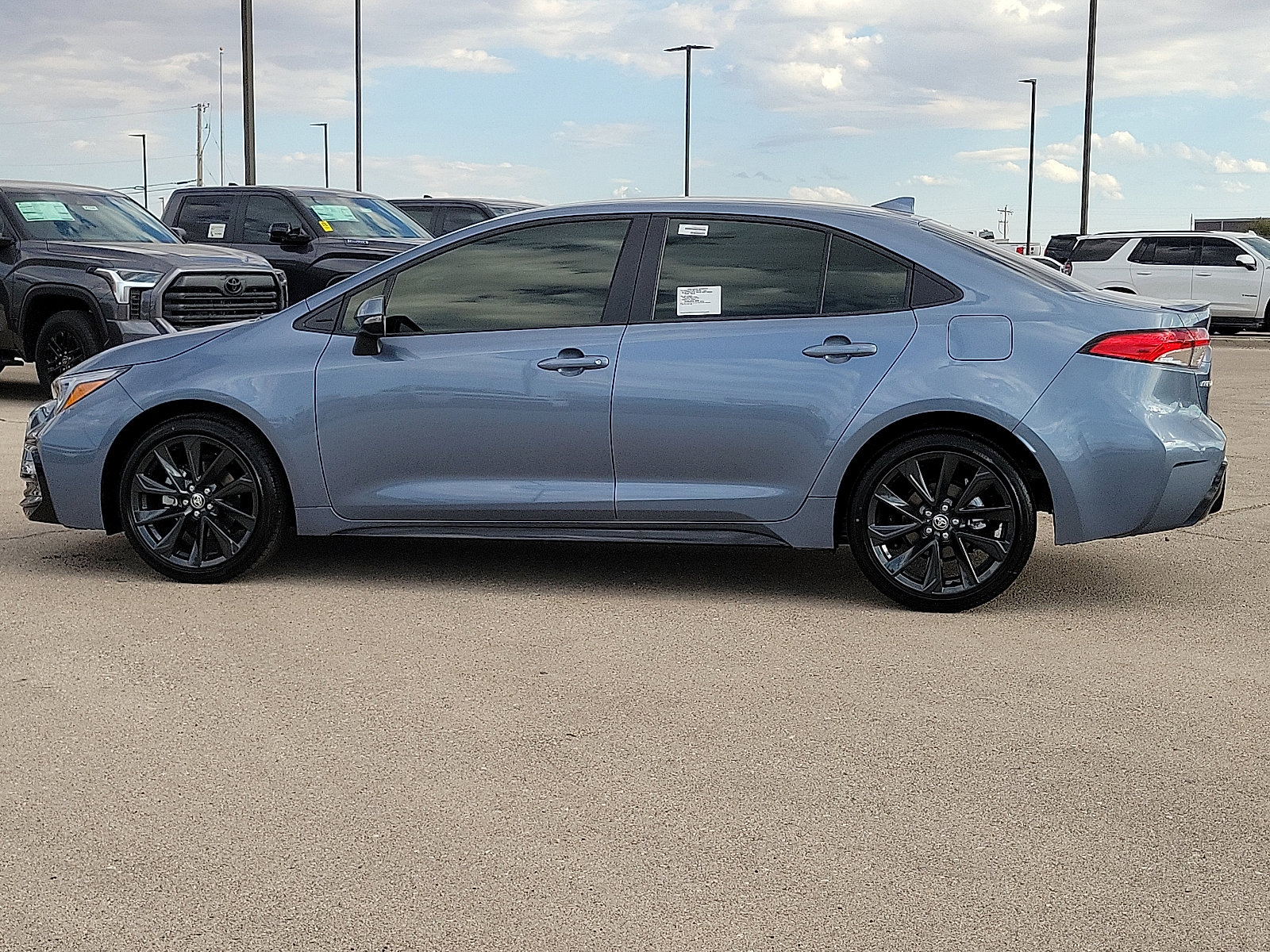 New 2026 Toyota Corolla SE image 2