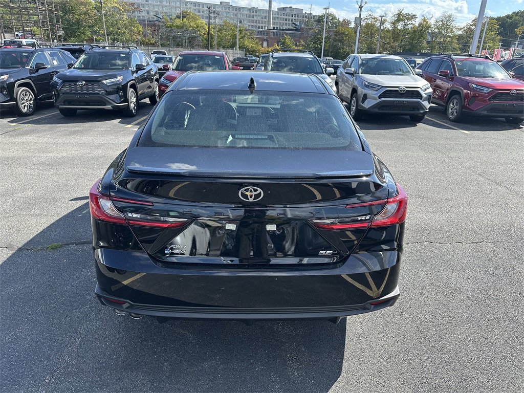 New 2026 Toyota Camry SE image 4