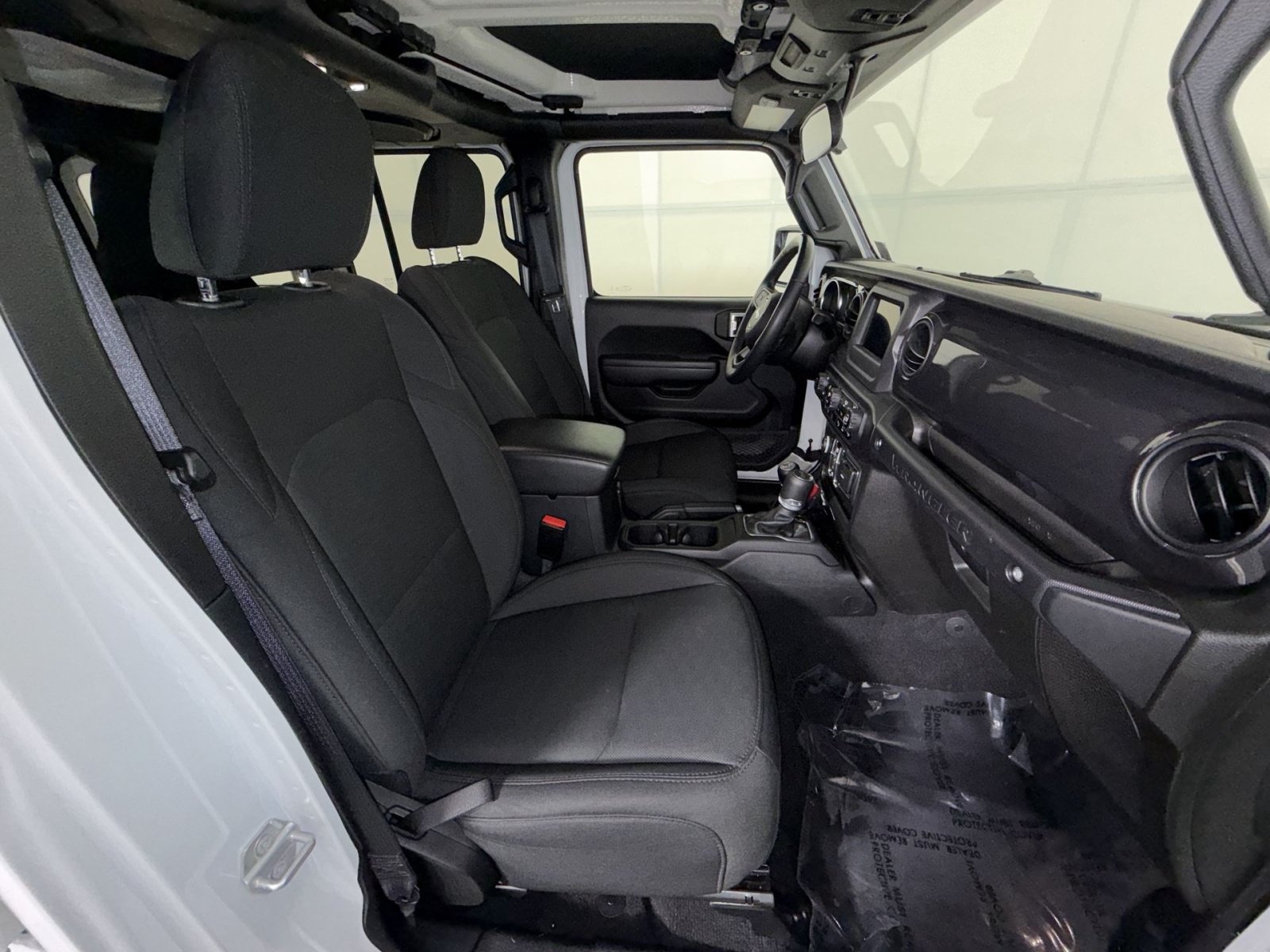 Used 2021 Jeep Wrangler Unlimited Sport AWD/4WD image 25