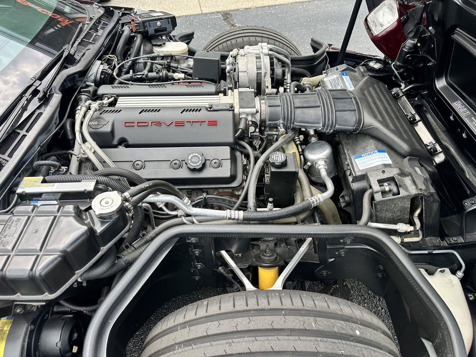 Used 1993 Chevrolet Corvette Coupe RWD image 22