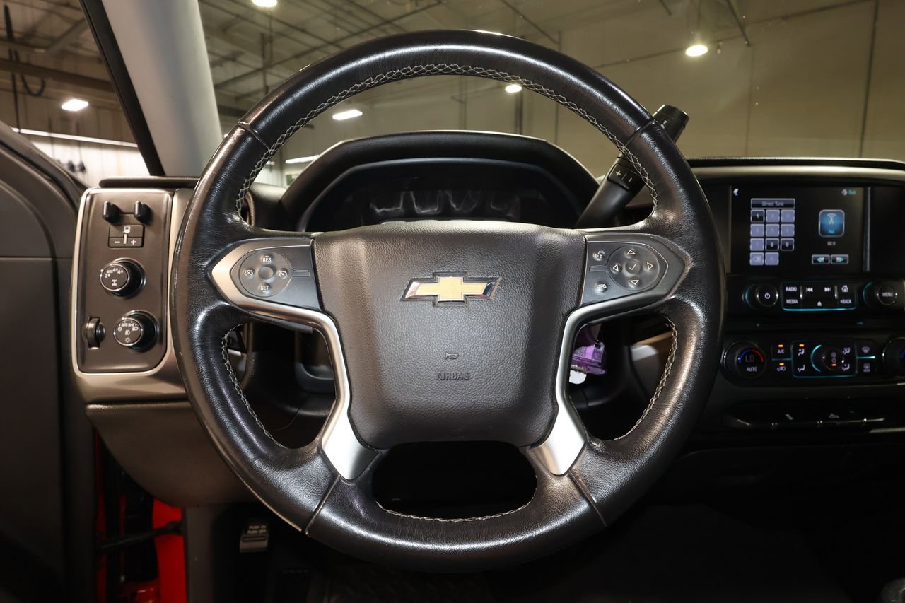 Used 2018 Chevrolet Silverado 1500 LT w/ All Star Edition image 10