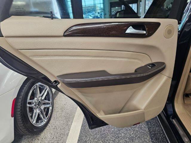 Used 2013 Mercedes-Benz ML 350 4MATIC image 26