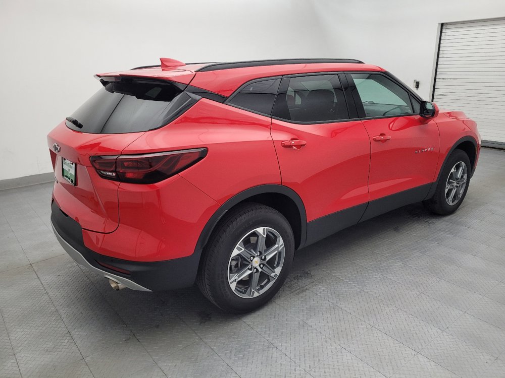Used 2024 Chevrolet Blazer LT w/ Convenience Package FWD image 10