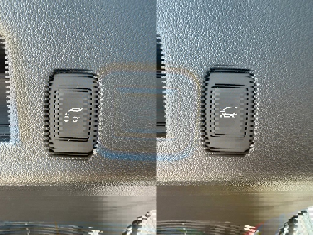 New 2026 Chevrolet Traverse LT w/ LPO, Floor Liner Package image 56