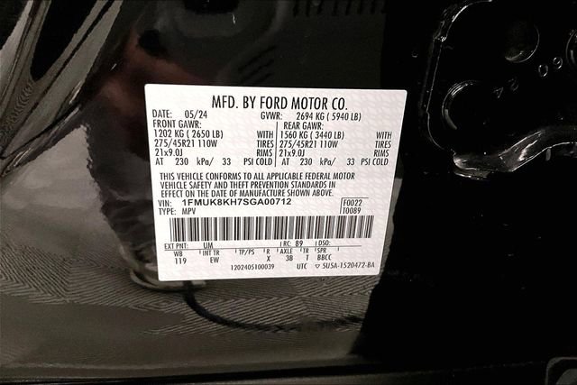 Used 2025 Ford Explorer ST-Line w/ Premium Package image 38