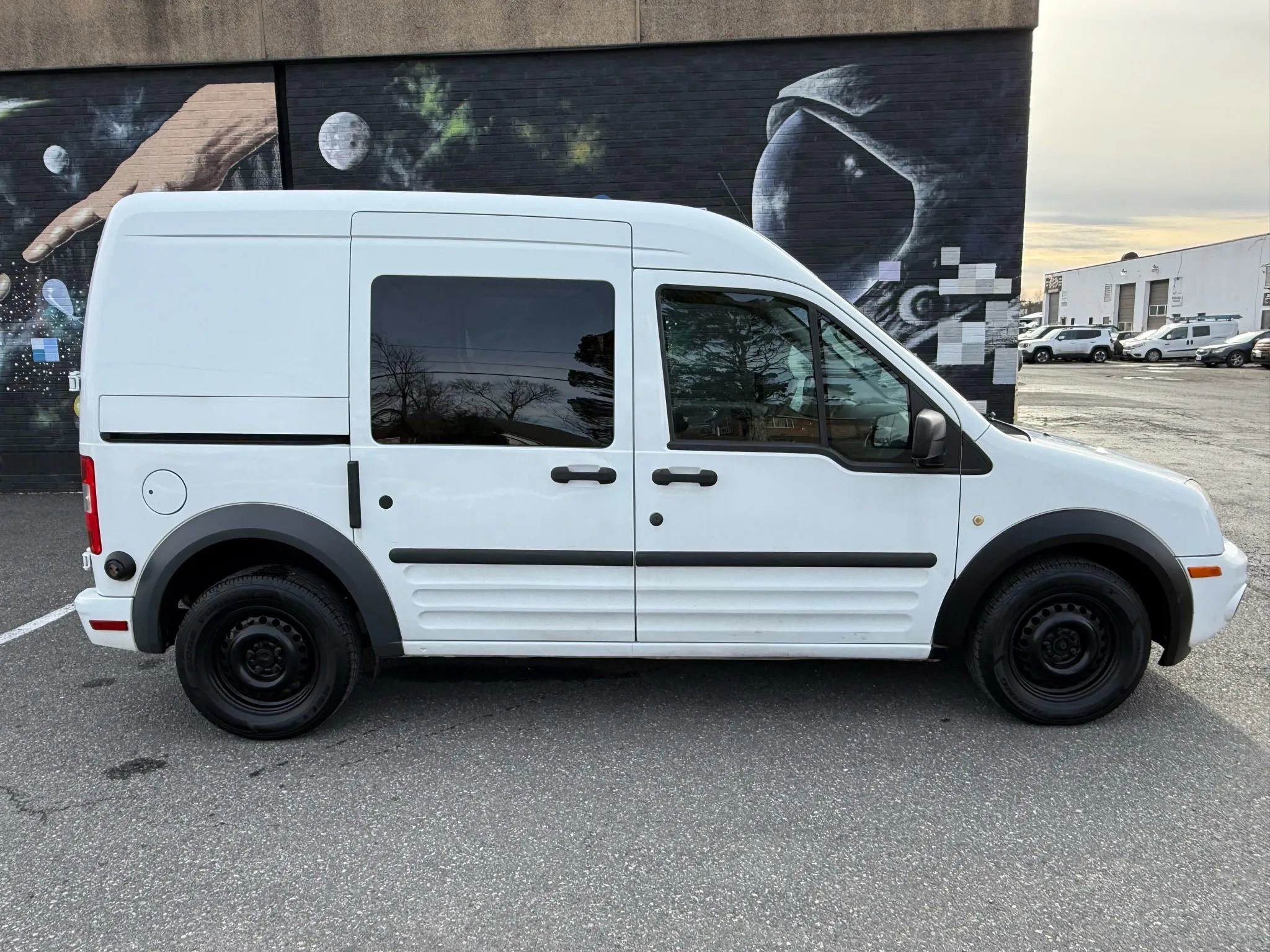 Used 2013 Ford Transit Connect XLT image 18