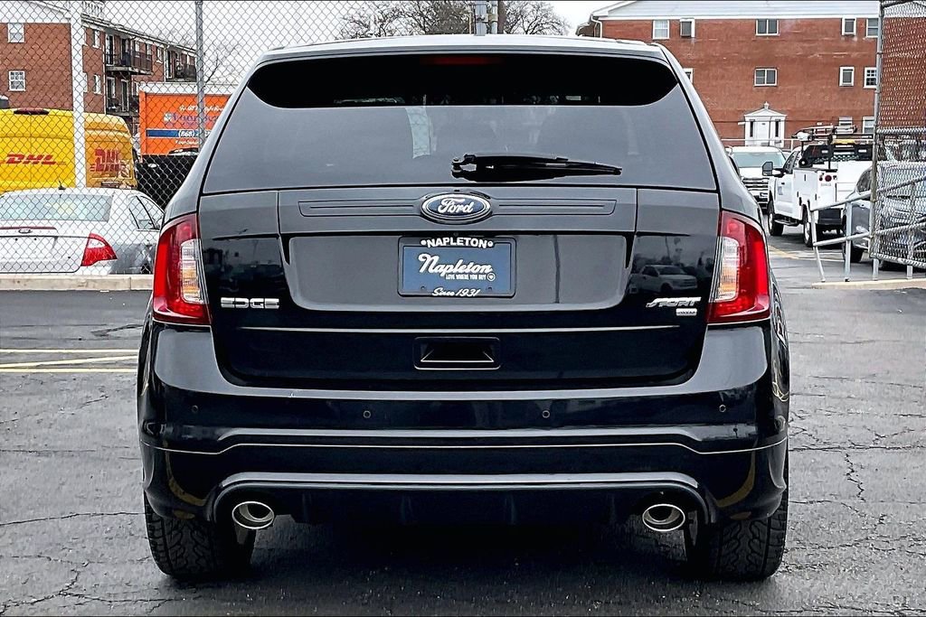 Used 2013 Ford Edge Sport w/ Driver Entry Pkg image 3