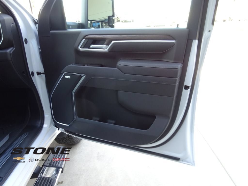 New 2026 GMC Sierra 2500 SLT w/ SLT Premium Package AWD/4WD image 29