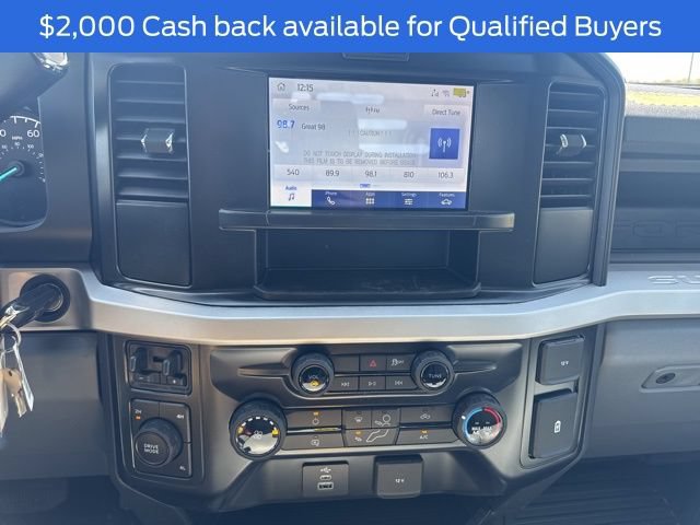 New 2026 Ford F550 4x4 Regular Cab Super Duty image 33