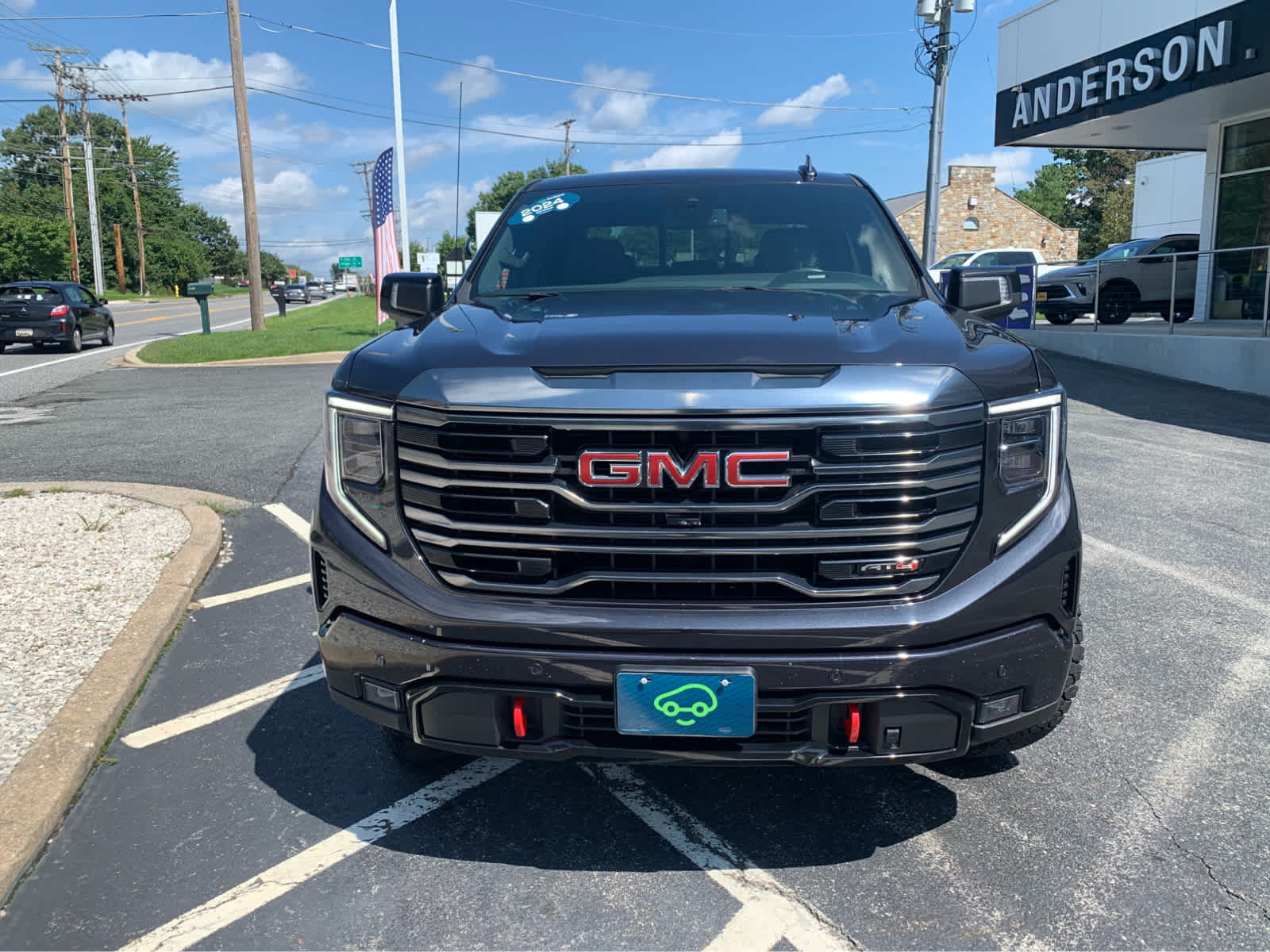 Used 2024 GMC Sierra 1500 AT4 w/ AT4 Preferred Package AWD/4WD image 2