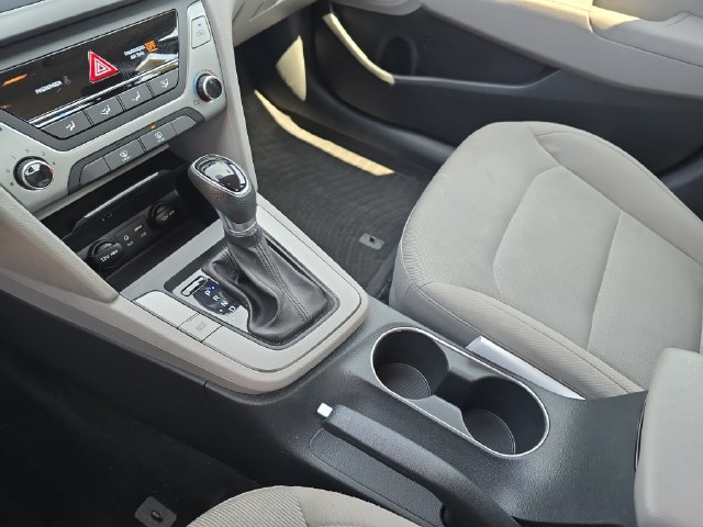 Used 2018 Hyundai Elantra SEL FWD image 24