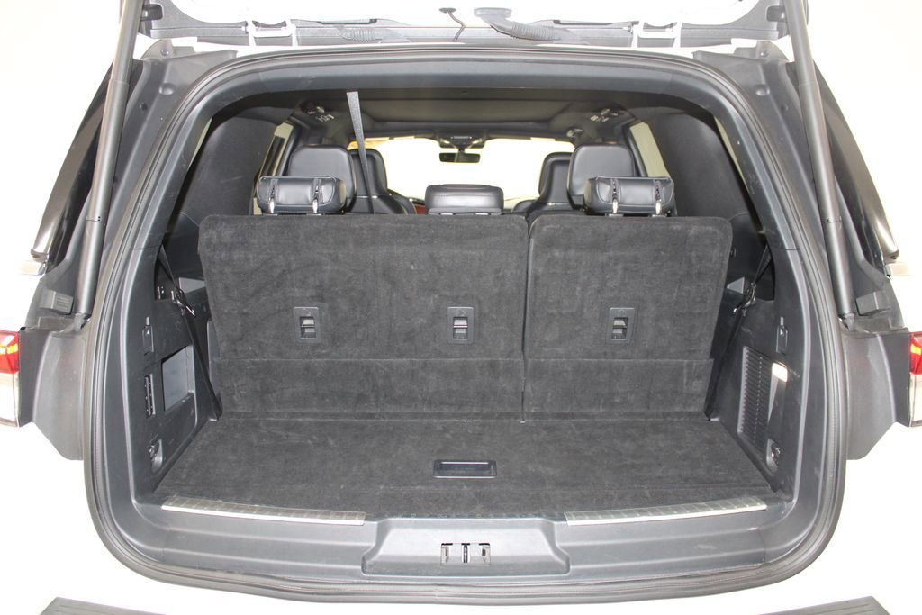 Used 2023 Lincoln Navigator Reserve image 17
