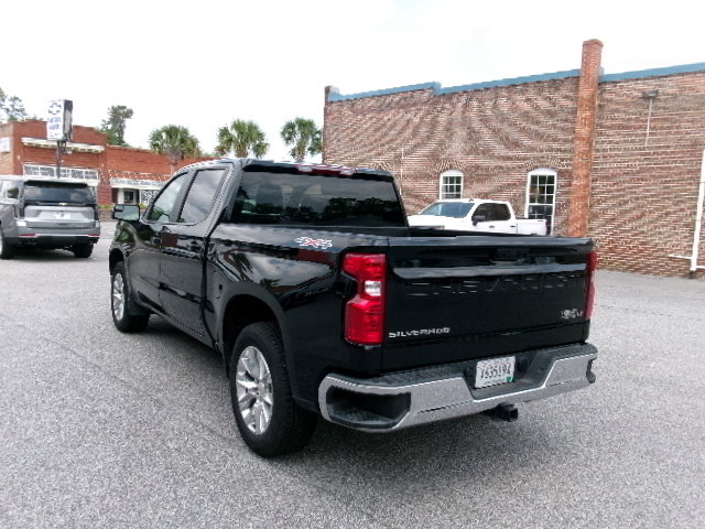 Used 2025 Chevrolet Silverado 1500 LT image 6