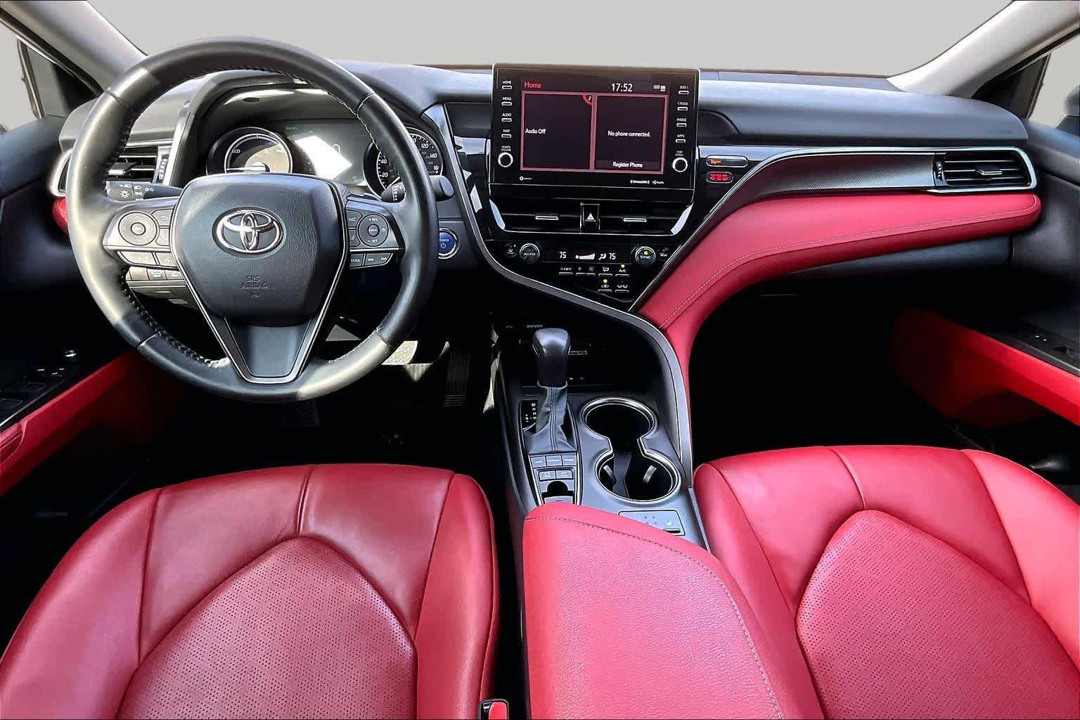 Used 2023 Toyota Camry XSE w/ Cold Weather Package FWD image 15