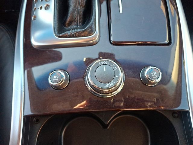 Used 2017 INFINITI Q70 L 3.7 image 17