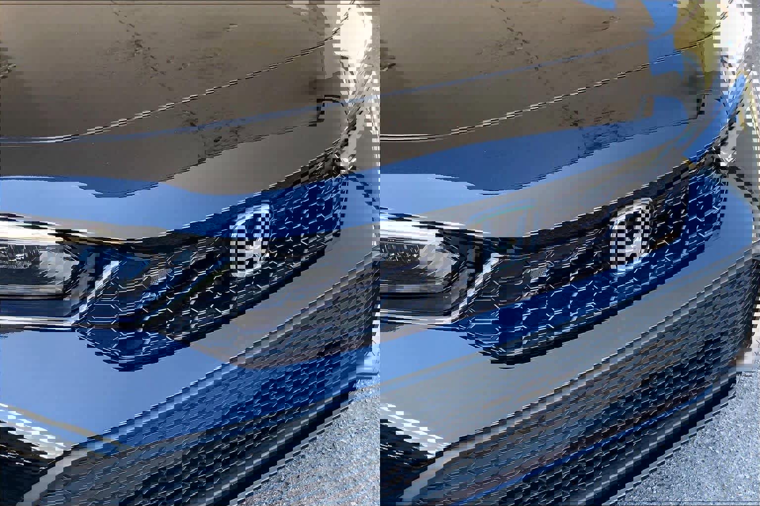 Used 2025 Honda Civic Sport image 32