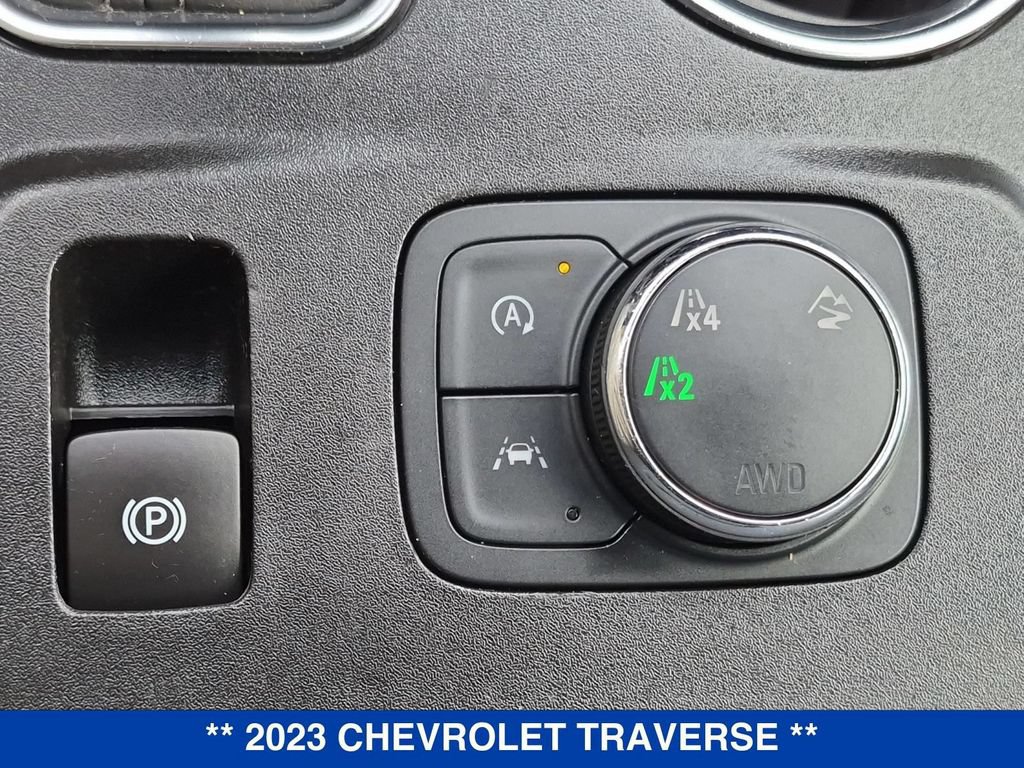 Used 2023 Chevrolet Traverse LT w/ LT Premium Package AWD/4WD image 28