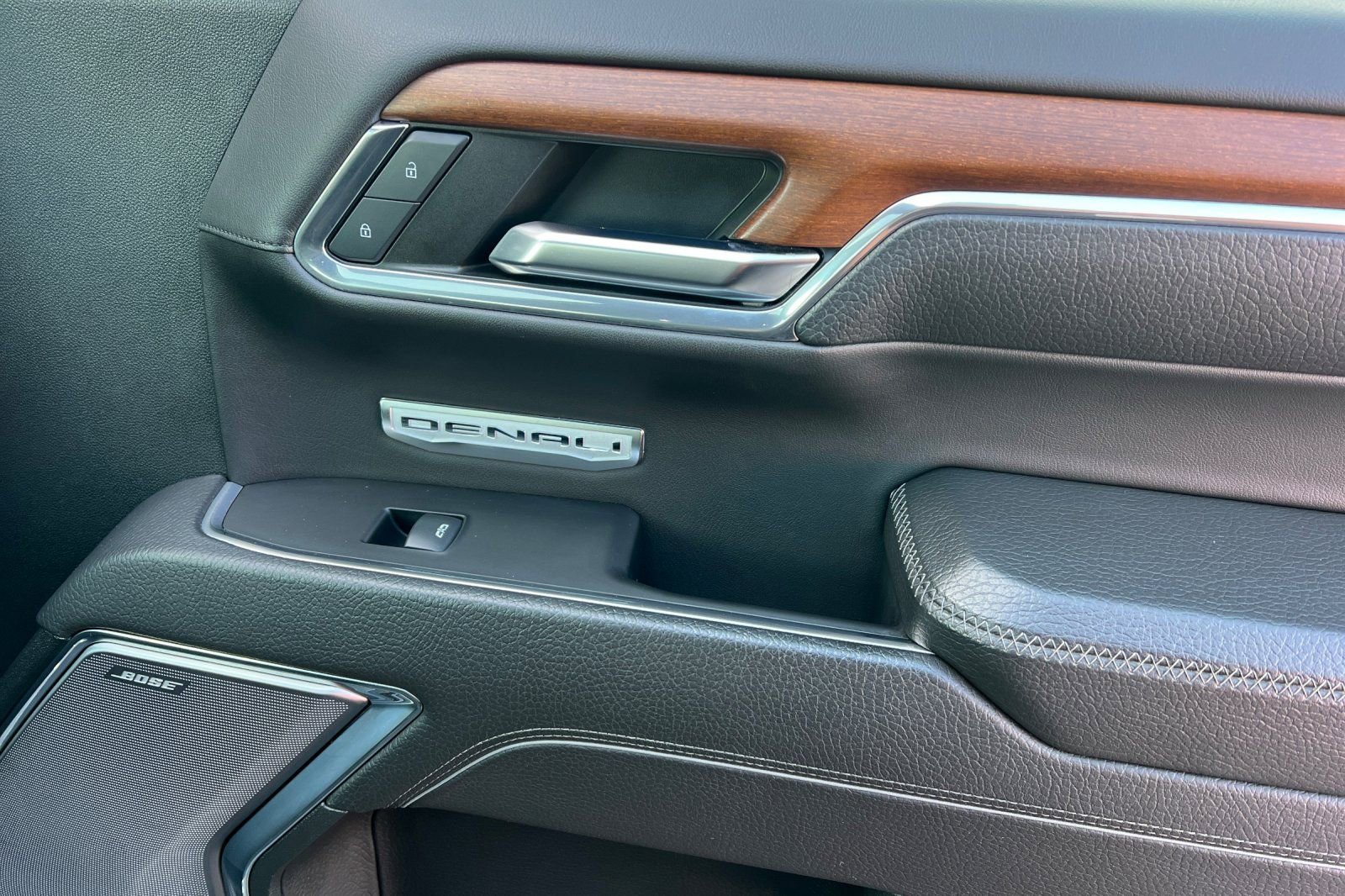 Used 2023 GMC Sierra 1500 Denali w/ Denali Reserve Package image 22