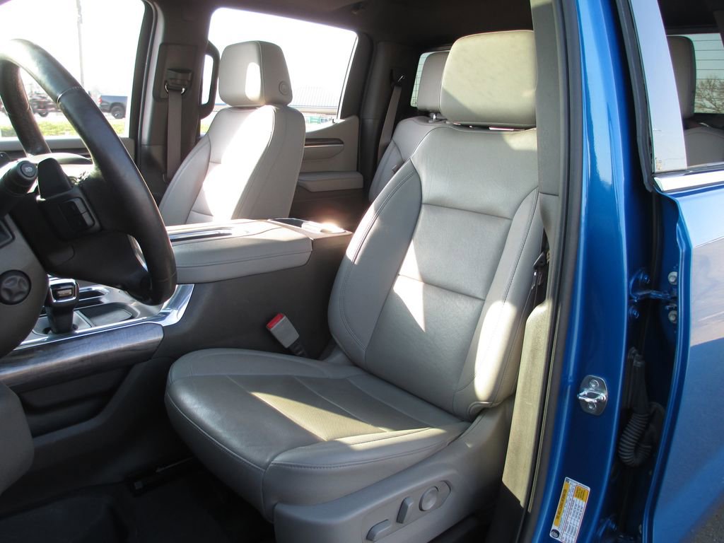 Used 2022 Chevrolet Silverado 1500 LTZ w/ LTZ Premium Package image 22