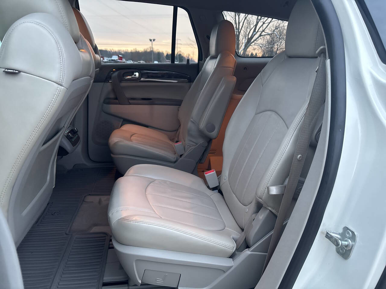 Used 2015 Buick Enclave Premium w/ Experience Buick Package image 16