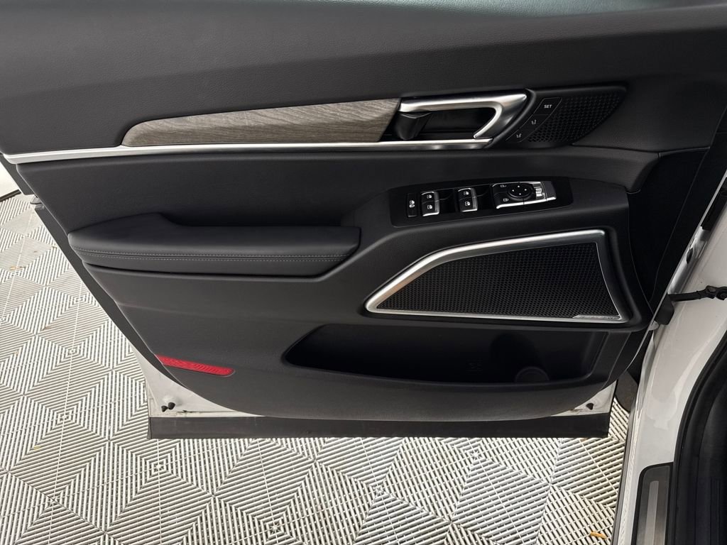 Used 2021 Kia Telluride SX image 11