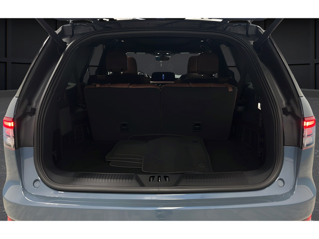 Used 2025 Lincoln Aviator Reserve AWD/4WD image 41