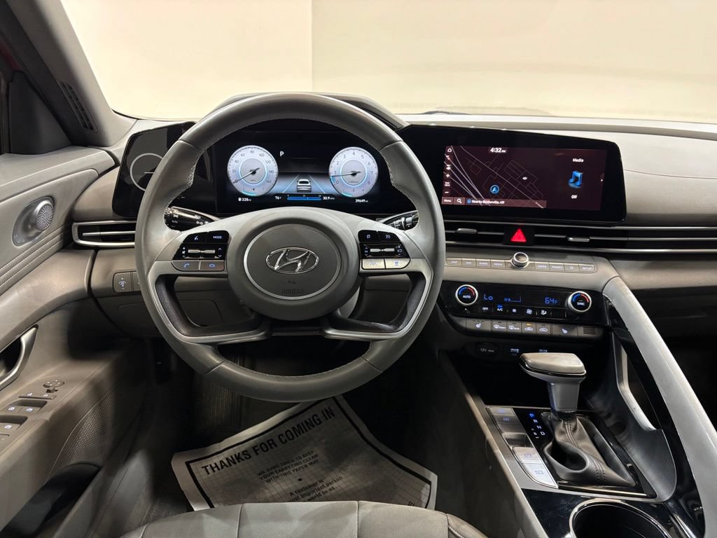 Used 2023 Hyundai Elantra SEL w/ Convenience Package FWD image 31