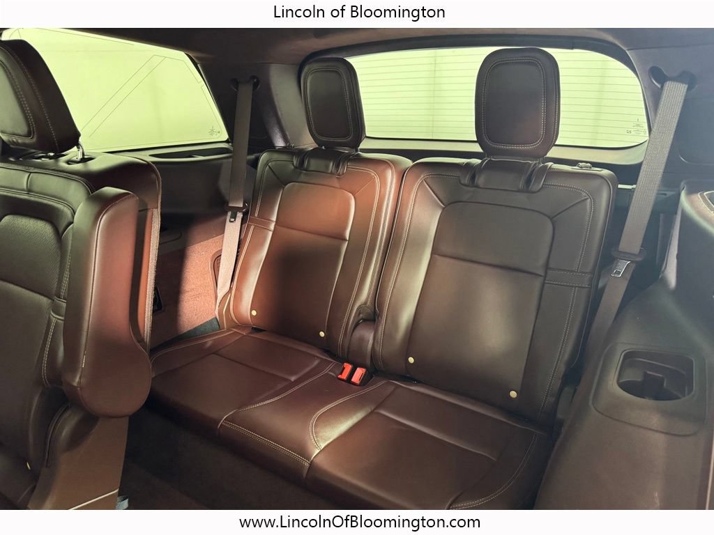 Certified 2023 Lincoln Aviator Black Label w/ Dynamic Handling Package AWD/4WD image 12