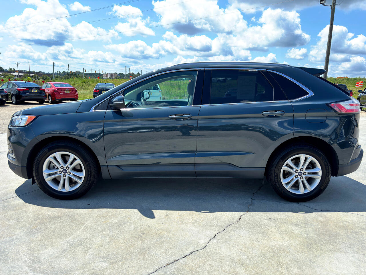Used 2019 Ford Edge SEL w/ Equipment Group 201A image 7