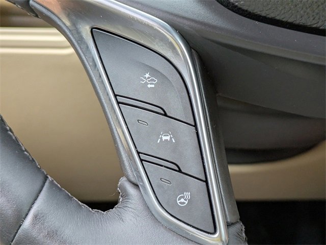 Used 2017 Cadillac XT5 Luxury w/ Driver Awareness Package image 29