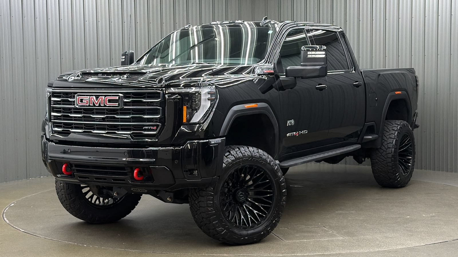 Used 2025 GMC Sierra 2500 AT4 w/ AT4 Premium Plus Package AWD/4WD image 1