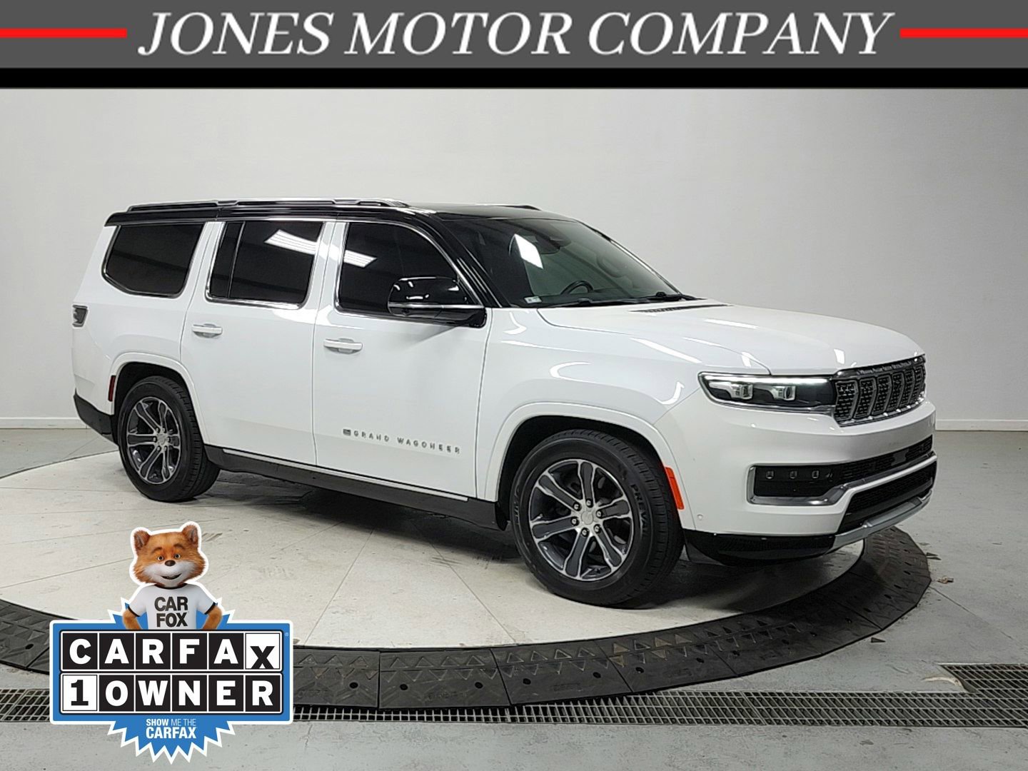 Used 2023 Jeep Grand Wagoneer 4WD image 1