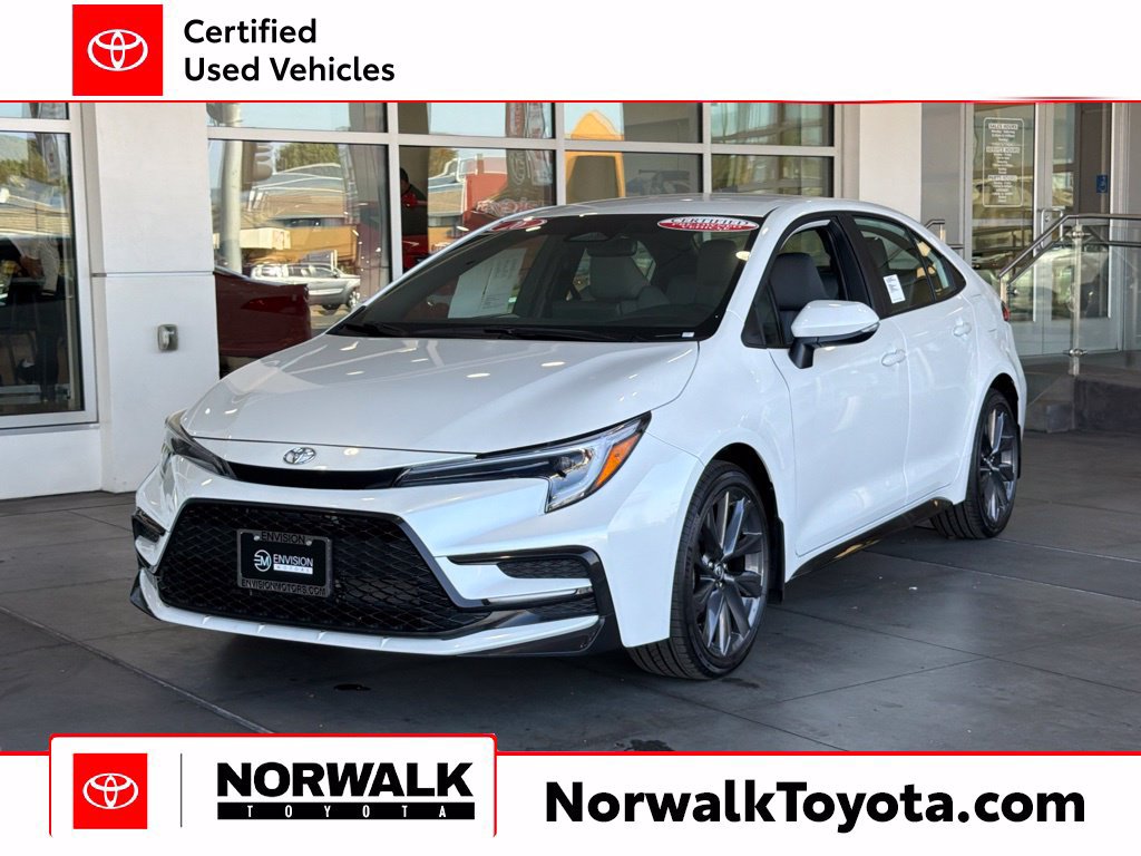 Certified 2026 Toyota Corolla SE FWD image 1
