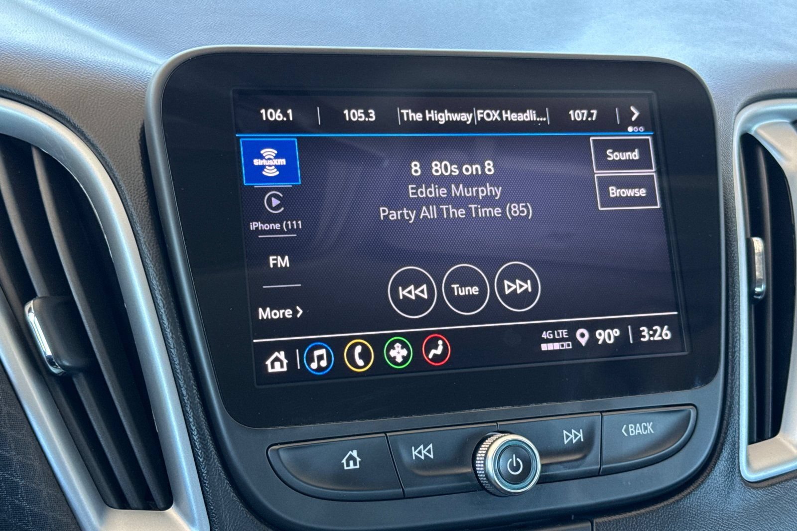 Used 2023 Chevrolet Malibu LT FWD image 28