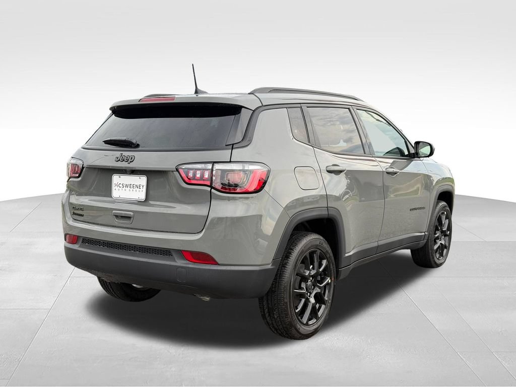 New 2026 Jeep Compass Latitude AWD/4WD image 29
