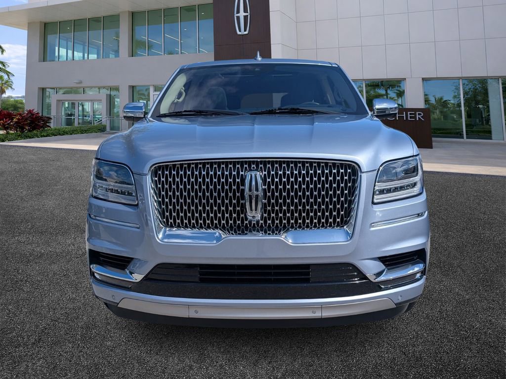 Used 2018 Lincoln Navigator Black Label image 2