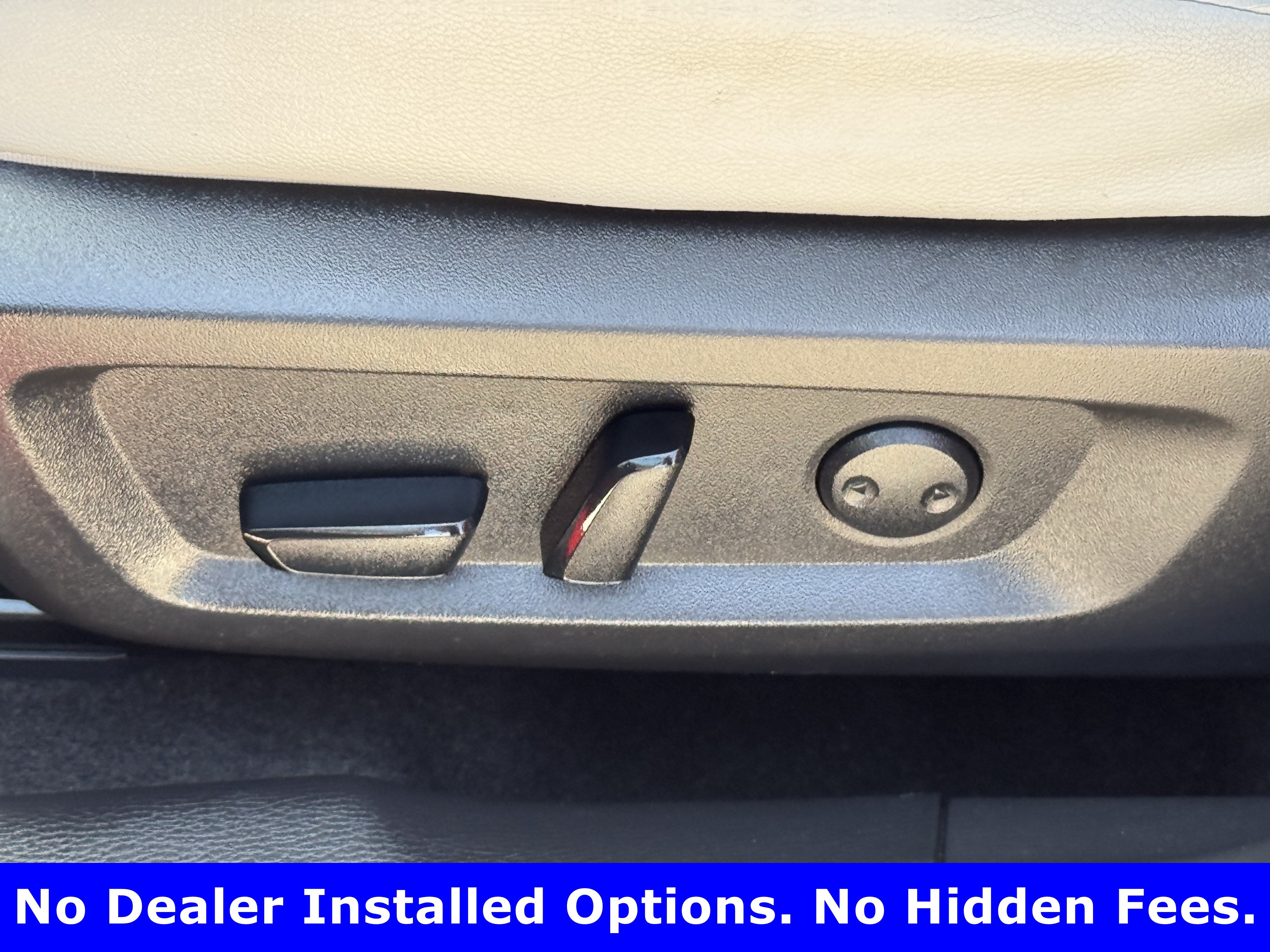 Used 2025 Mitsubishi Outlander SEL AWD/4WD image 25