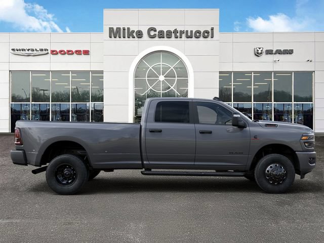 New 2026 RAM 3500 Big Horn AWD/4WD image 21