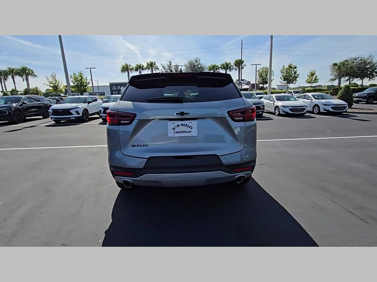New 2026 Chevrolet Blazer LT w/ Midnight/Sport Edition FWD image 16