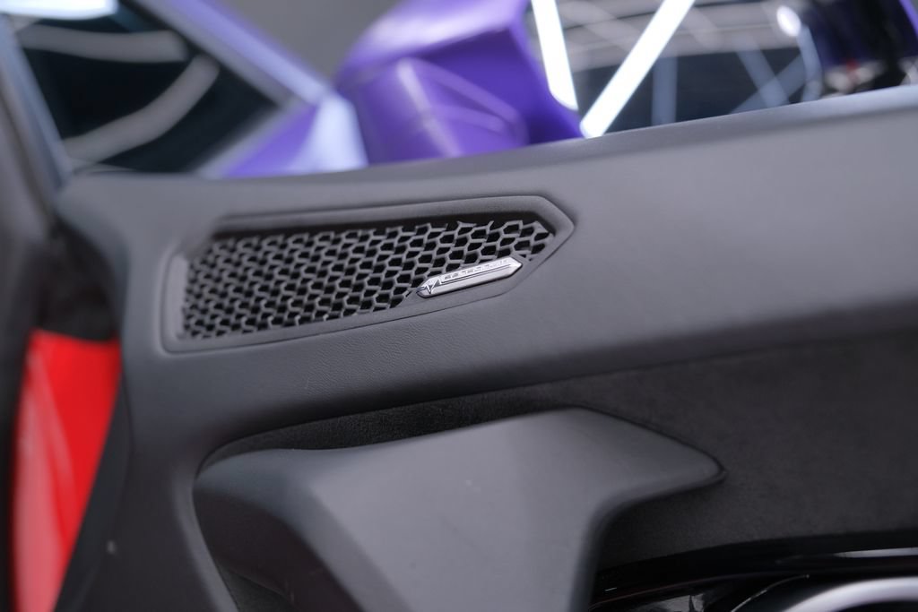 Used 2021 Lamborghini Huracan EVO RWD image 33