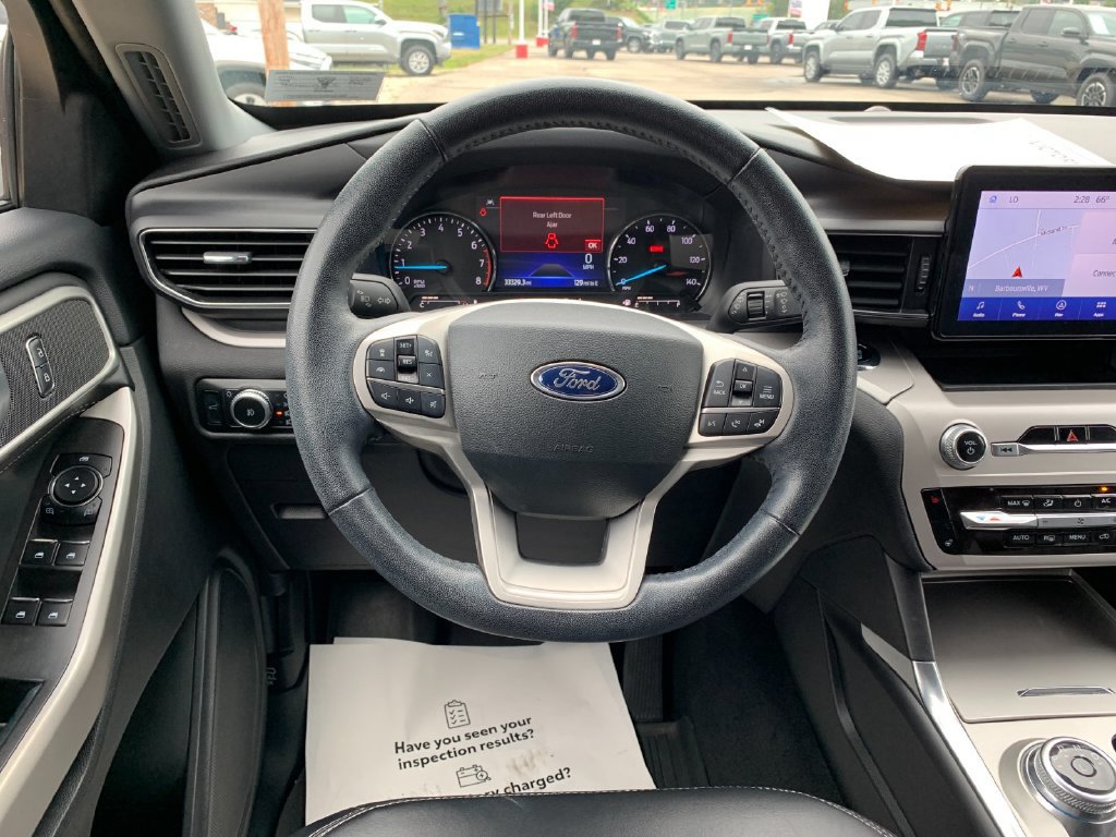 Used 2023 Ford Explorer XLT w/ Equipment Group 202A AWD/4WD image 17
