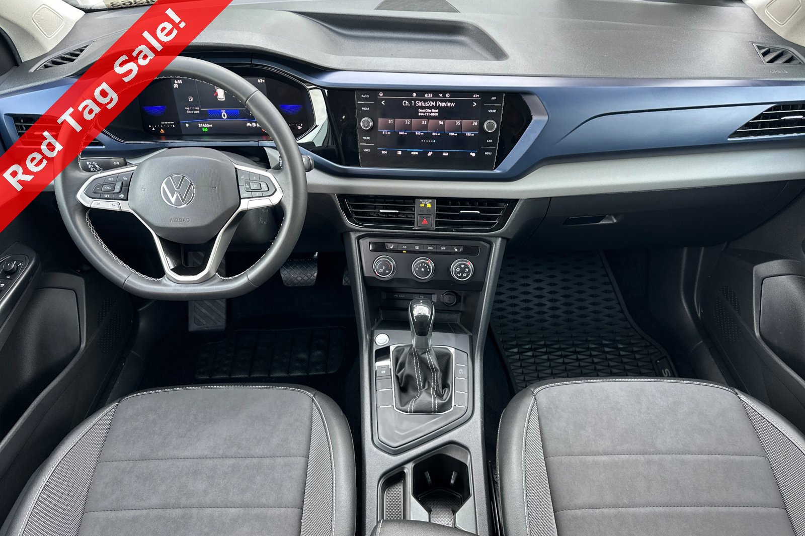 Certified 2022 Volkswagen Taos SE w/ Panoramic Sunroof Package image 14