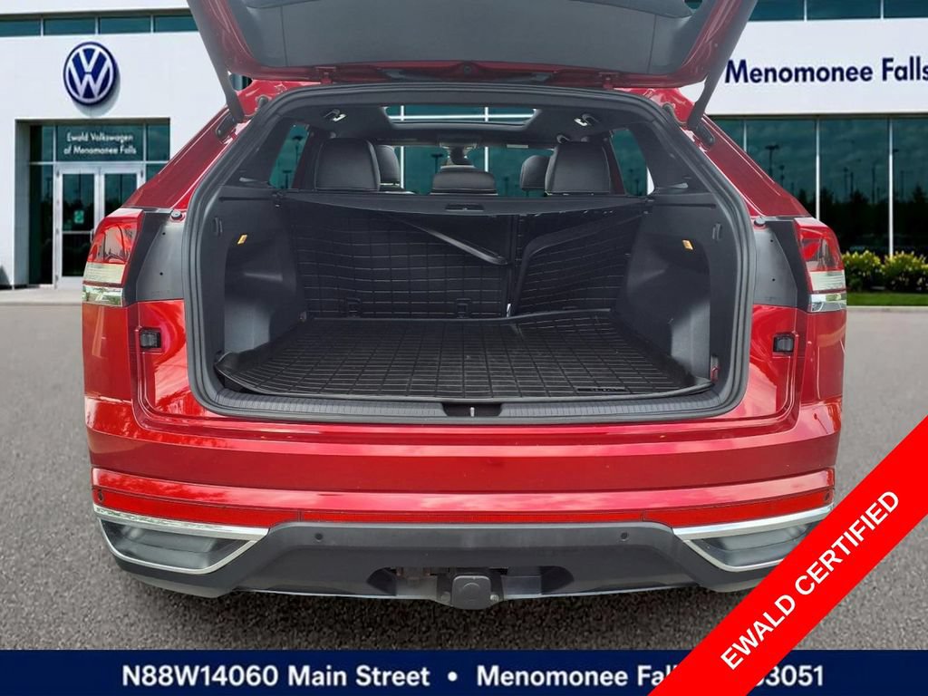 Used 2020 Volkswagen Atlas Cross Sport SEL Premium AWD/4WD image 32