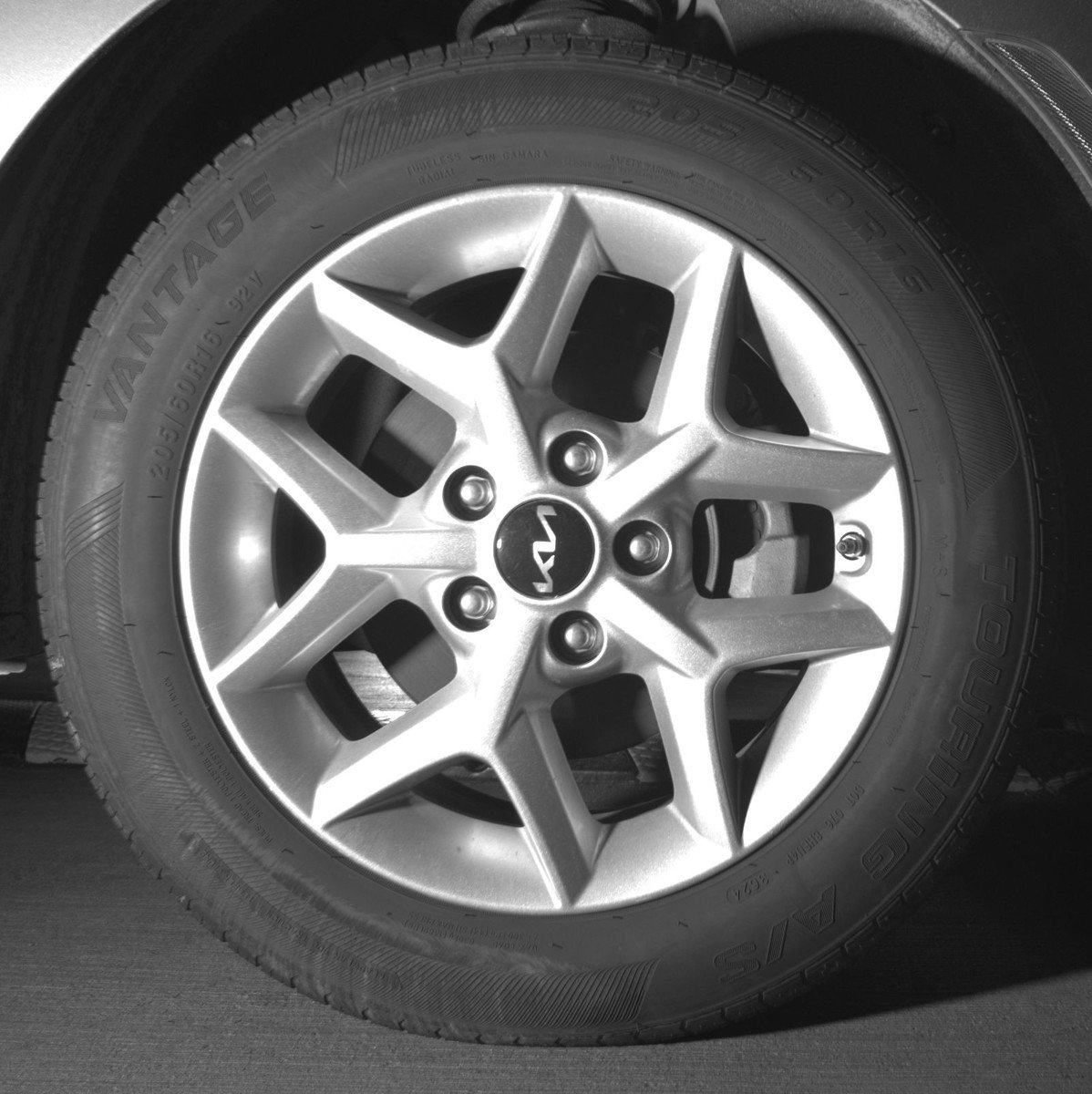 Used 2025 Kia Soul LX w/ LX Technology Package image 18