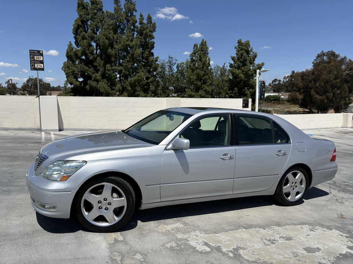 Used 2005 Lexus LS 430 RWD image 7