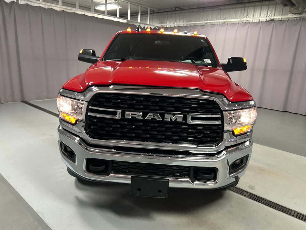 Used 2022 RAM 3500 SLT w/ Quick Order Package 27G SLT RWD video 2