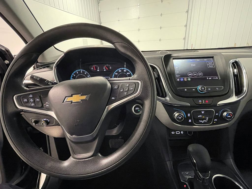 Used 2023 Chevrolet Equinox LS image 36